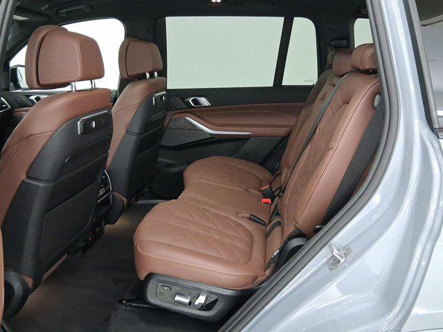 new 2026 BMW X7 car, priced at $102,035