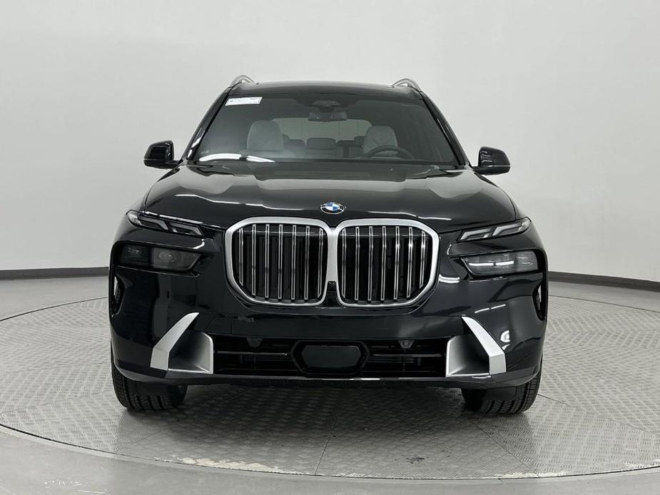 new 2025 BMW X7 car, priced at $93,500