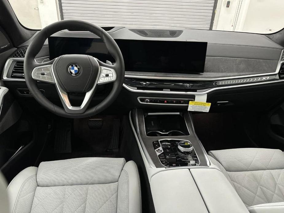 new 2025 BMW X7 car, priced at $93,500