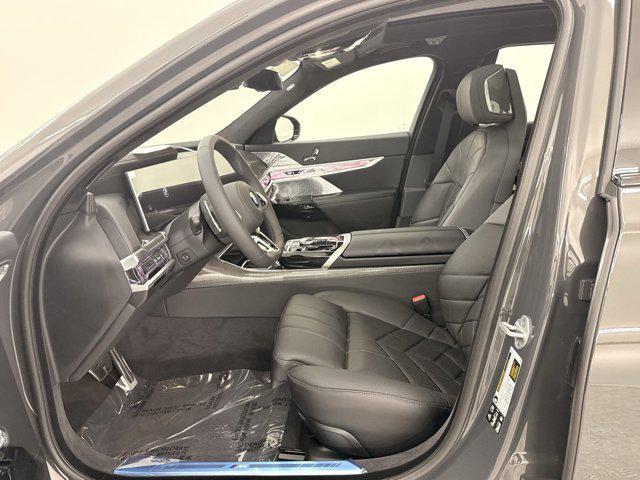 new 2025 BMW 760 car, priced at $138,335