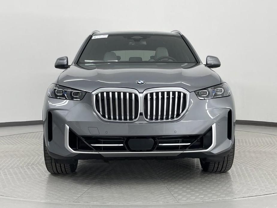 new 2025 BMW X5 car, priced at $73,275