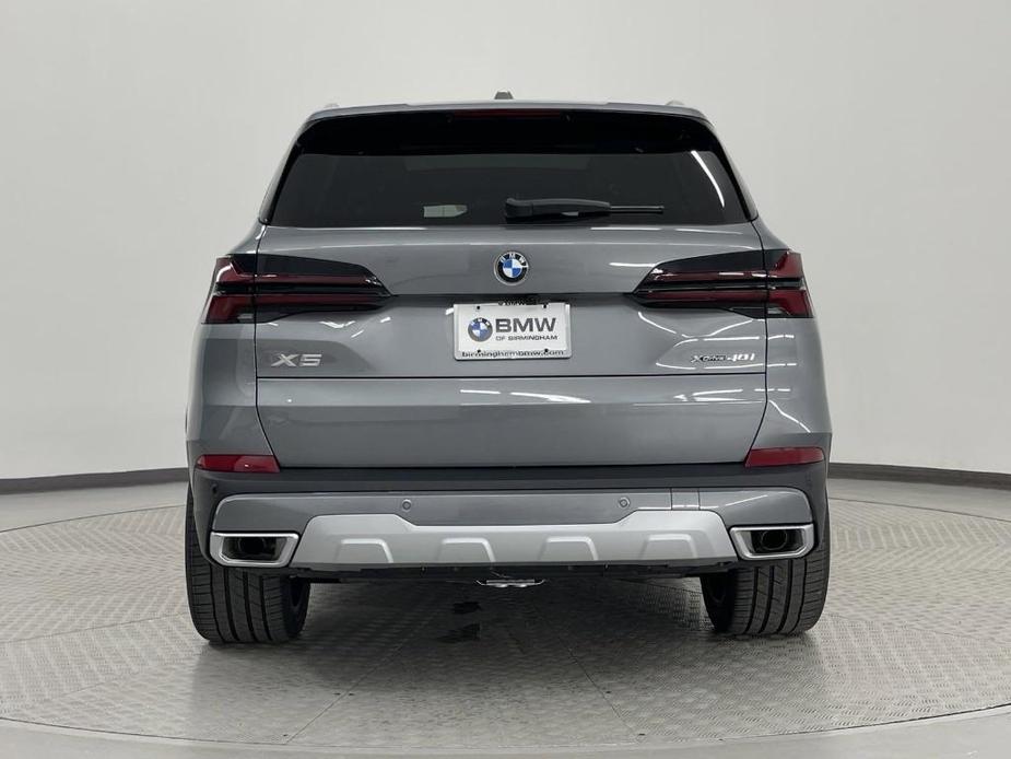 new 2025 BMW X5 car, priced at $73,275