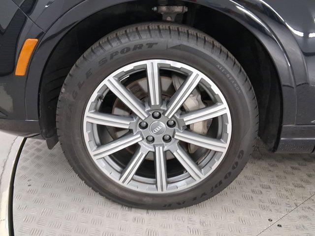 used 2018 Audi Q7 car, priced at $19,298