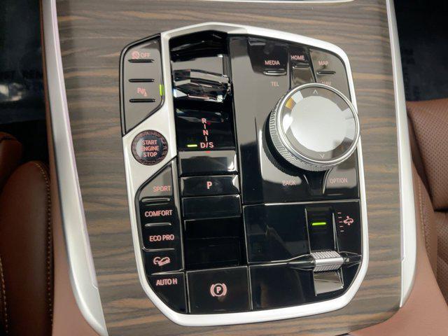 new 2026 BMW X7 car, priced at $104,285