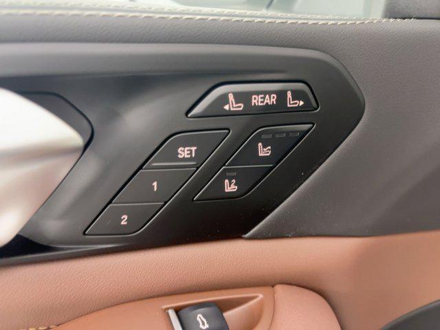 new 2026 BMW X7 car, priced at $104,285