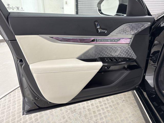 new 2025 BMW i7 car, priced at $135,255