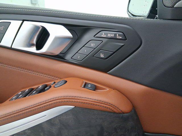 new 2026 BMW X7 car, priced at $103,985