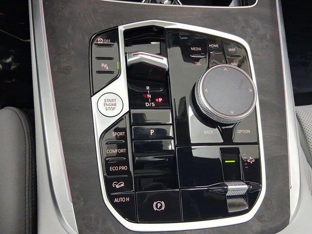 new 2026 BMW X7 car, priced at $99,935
