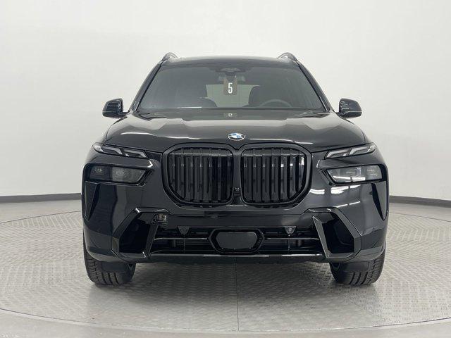 new 2025 BMW X7 car, priced at $99,035