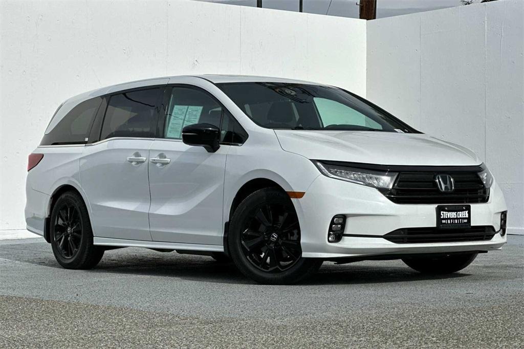 used 2023 Honda Odyssey car, priced at $36,388