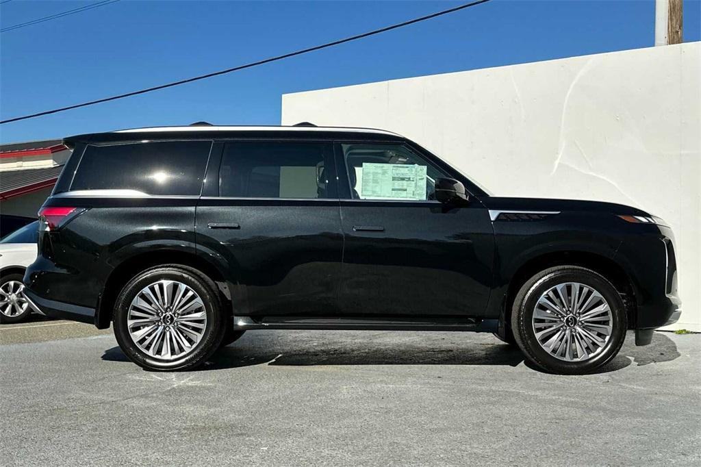 new 2025 INFINITI QX80 car, priced at $104,930