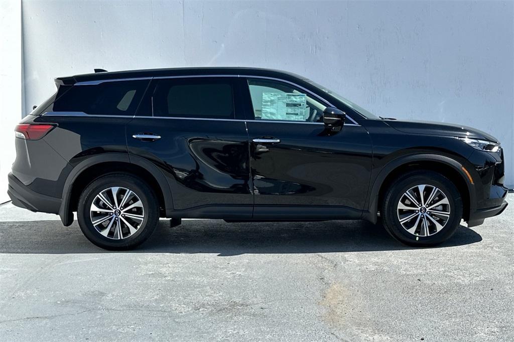 new 2024 INFINITI QX60 car, priced at $45,925