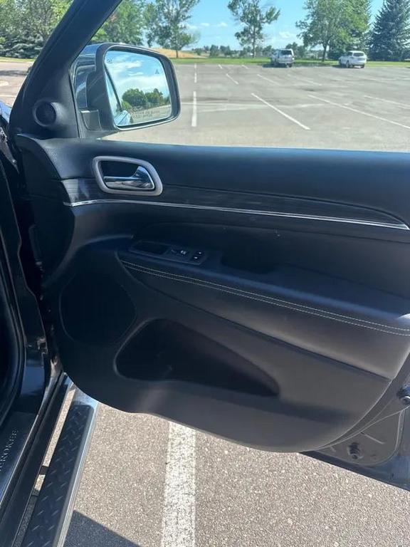 used 2014 Jeep Grand Cherokee car, priced at $14,998