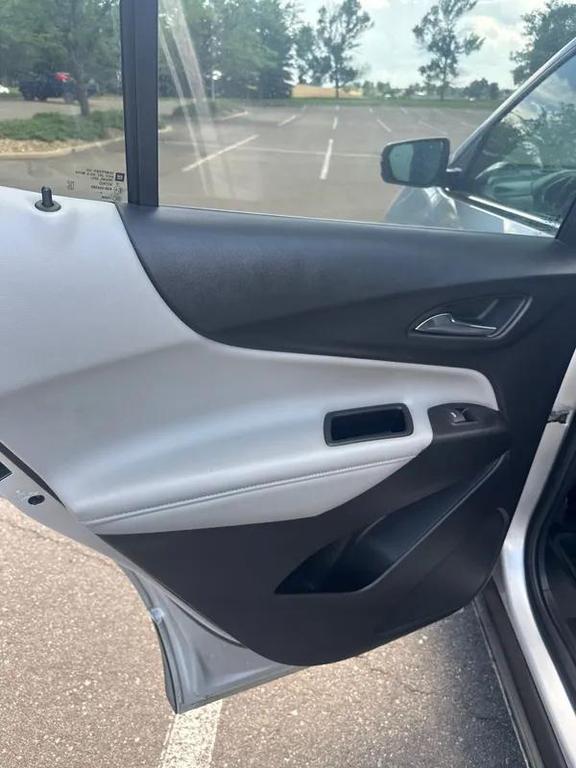 used 2020 Chevrolet Equinox car, priced at $15,498