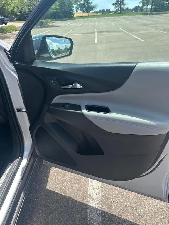 used 2020 Chevrolet Equinox car, priced at $15,498