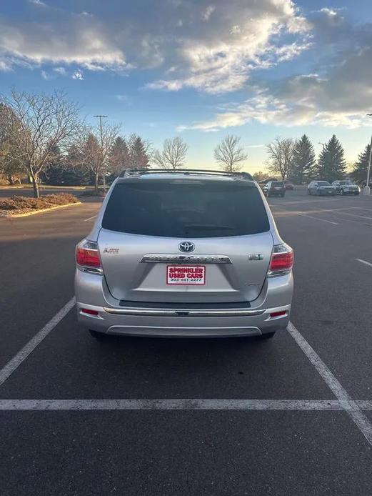 used 2011 Toyota Highlander Hybrid car, priced at $9,998