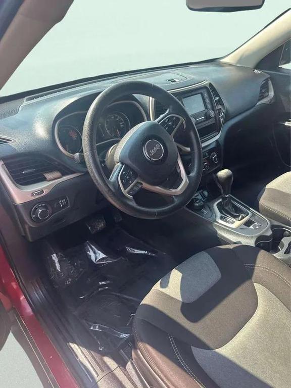 used 2016 Jeep Cherokee car, priced at $9,498