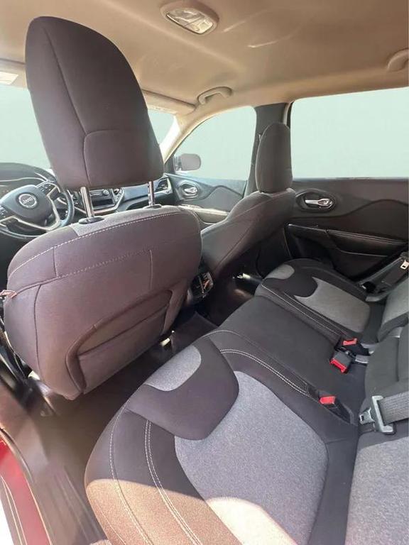 used 2016 Jeep Cherokee car, priced at $9,498