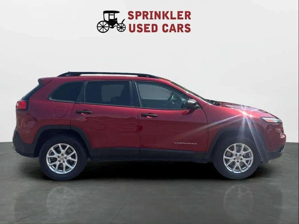 used 2016 Jeep Cherokee car, priced at $9,498