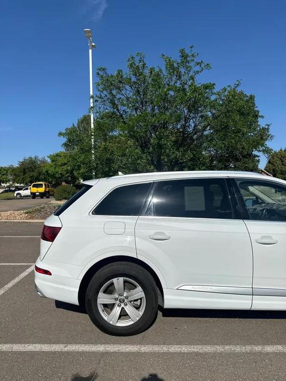 used 2019 Audi Q7 car, priced at $18,998