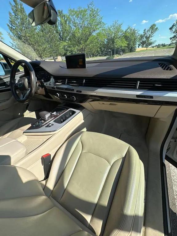 used 2019 Audi Q7 car, priced at $18,998