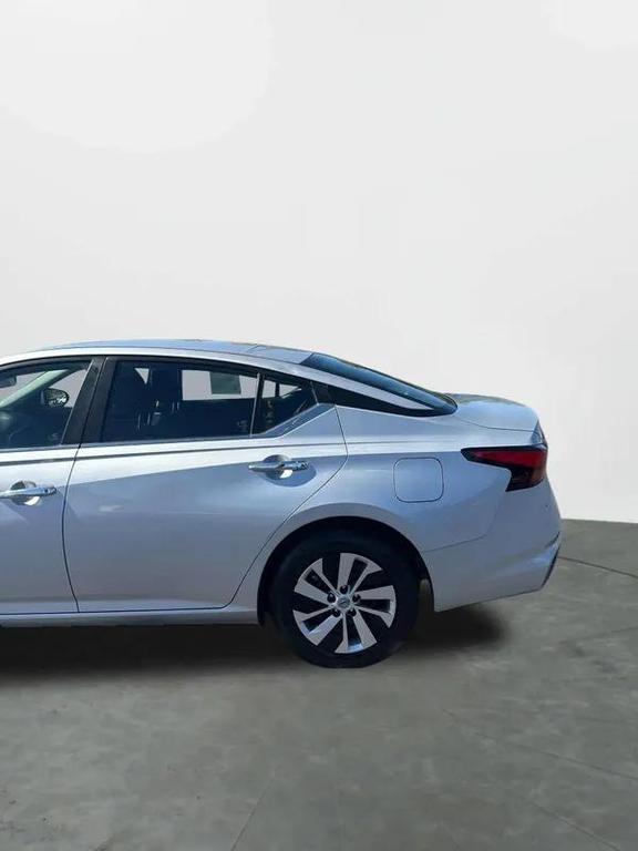 used 2023 Nissan Altima car, priced at $14,998
