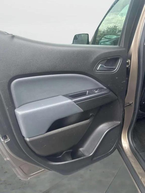 used 2015 Chevrolet Colorado car, priced at $16,498