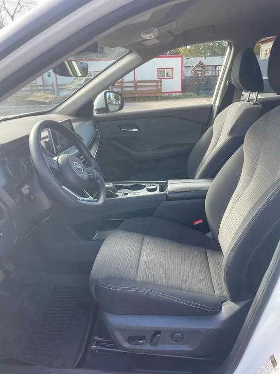 used 2022 Nissan Rogue car, priced at $22,998