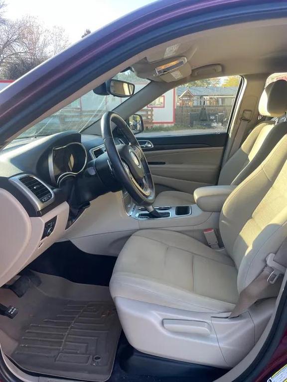 used 2017 Jeep Grand Cherokee car, priced at $14,998