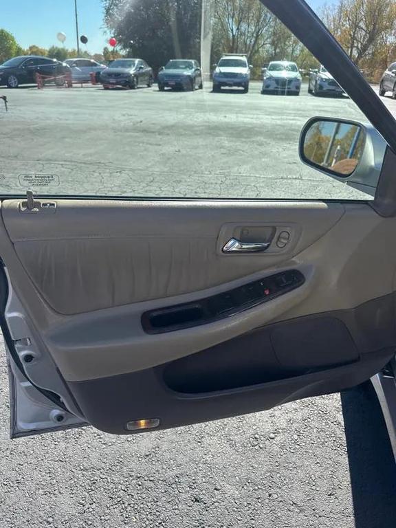 used 1999 Honda Accord car, priced at $6,998