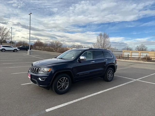 used 2017 Jeep Grand Cherokee car, priced at $17,498