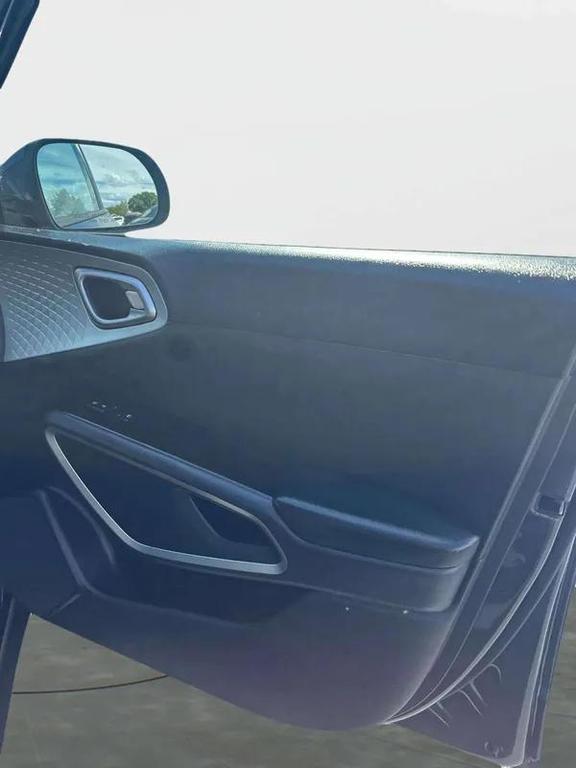 used 2022 Kia Soul car, priced at $13,998