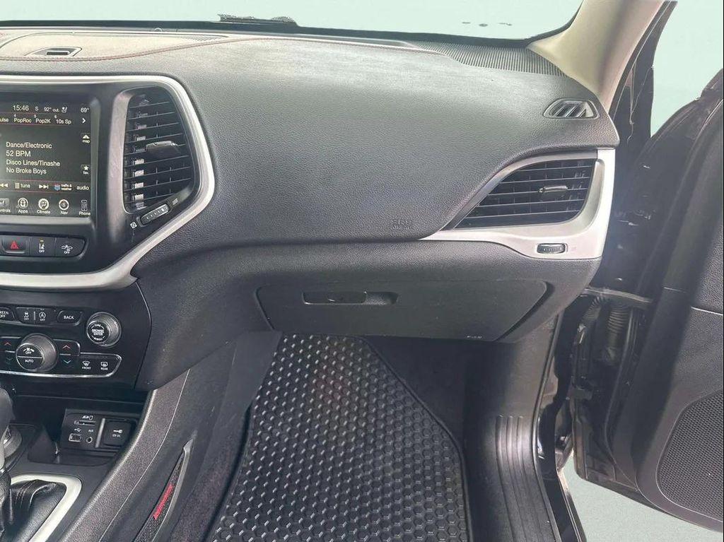 used 2018 Jeep Cherokee car, priced at $17,998