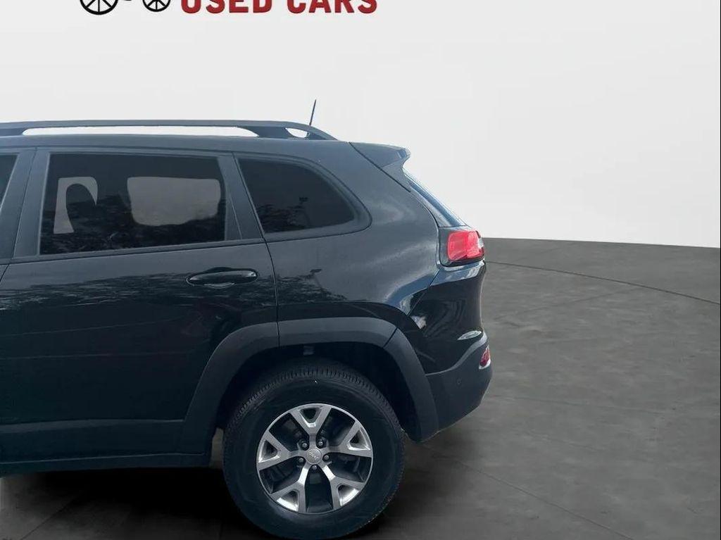 used 2018 Jeep Cherokee car, priced at $17,998