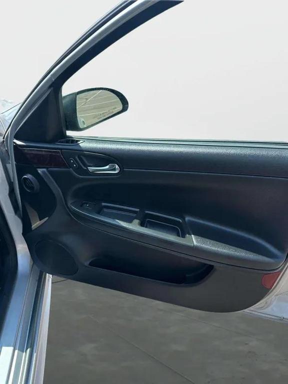 used 2015 Chevrolet Impala Limited car, priced at $9,998