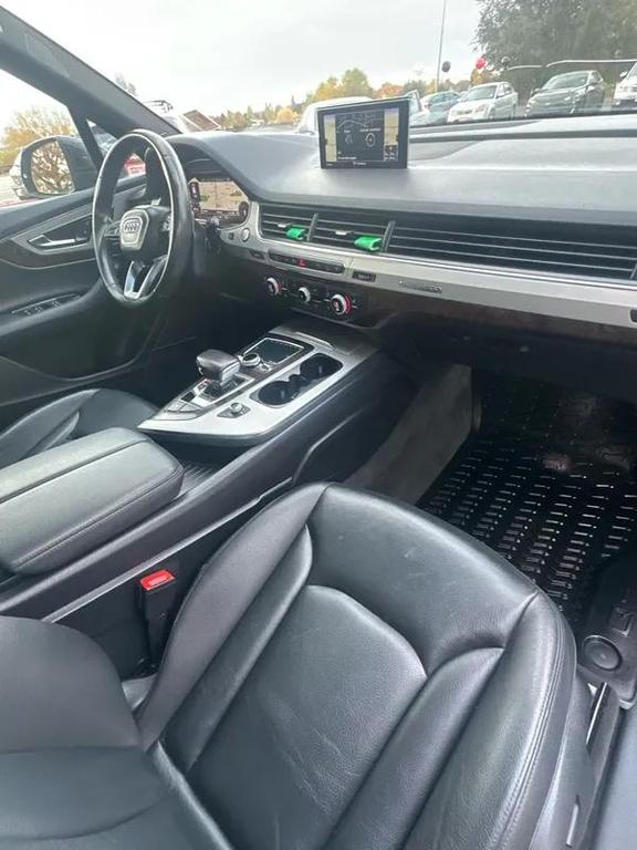 used 2018 Audi Q7 car, priced at $15,998