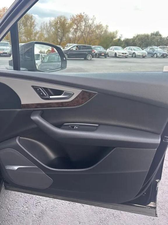 used 2018 Audi Q7 car, priced at $15,998