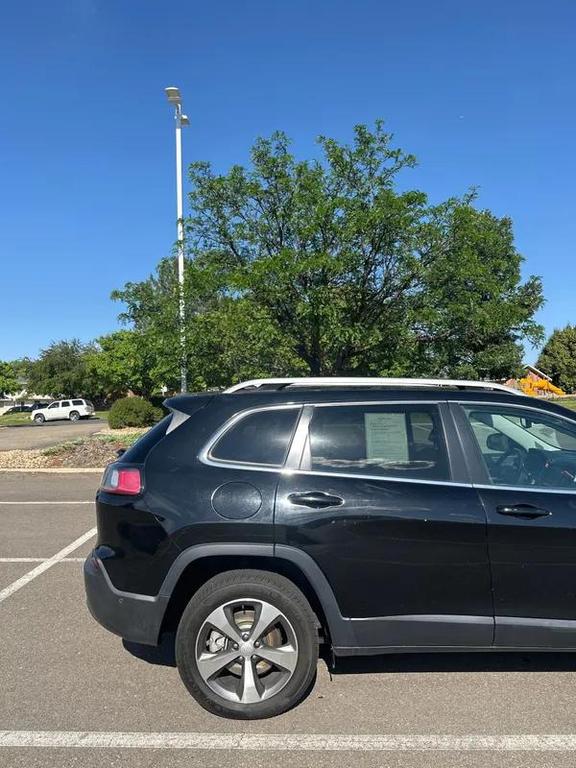 used 2021 Jeep Cherokee car, priced at $17,998