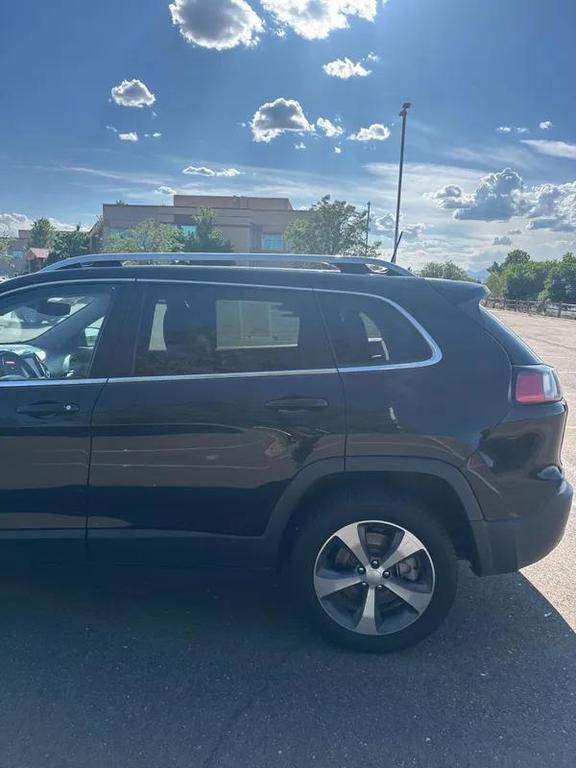 used 2021 Jeep Cherokee car, priced at $17,998
