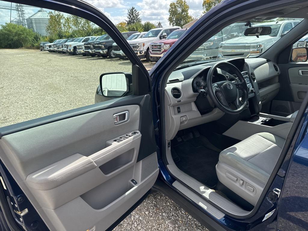 used 2013 Honda Pilot car, priced at $8,990
