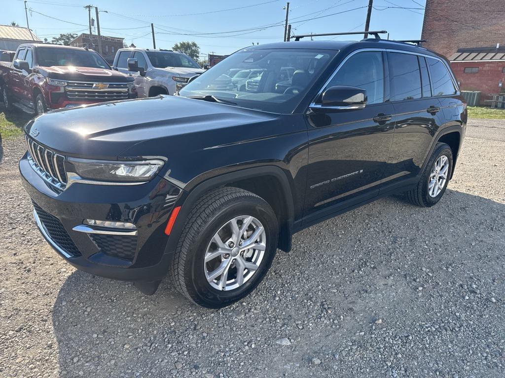 used 2022 Jeep Grand Cherokee car, priced at $27,980
