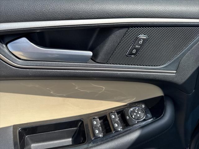 used 2019 Ford Edge car, priced at $13,980