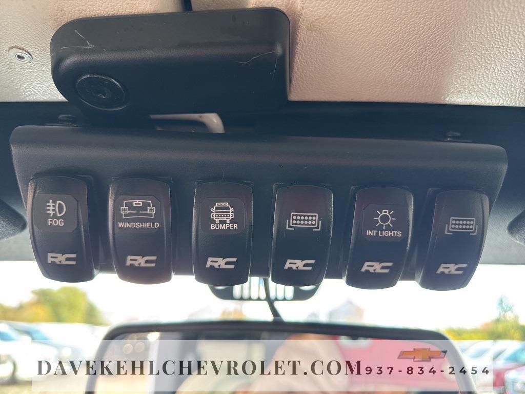 used 2015 Jeep Wrangler Unlimited car, priced at $18,680