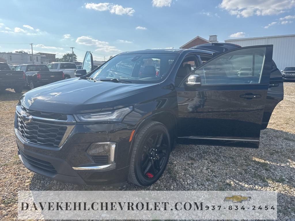 used 2023 Chevrolet Traverse car, priced at $36,980