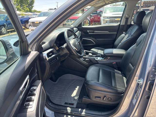 used 2022 Kia Telluride car, priced at $31,980