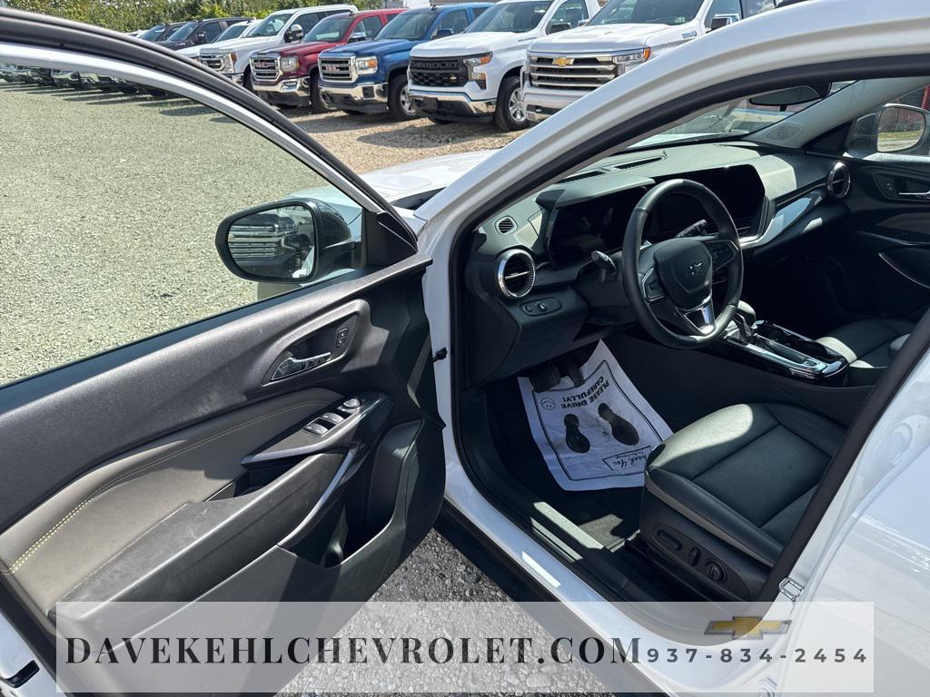 used 2025 Chevrolet Trax car, priced at $25,680