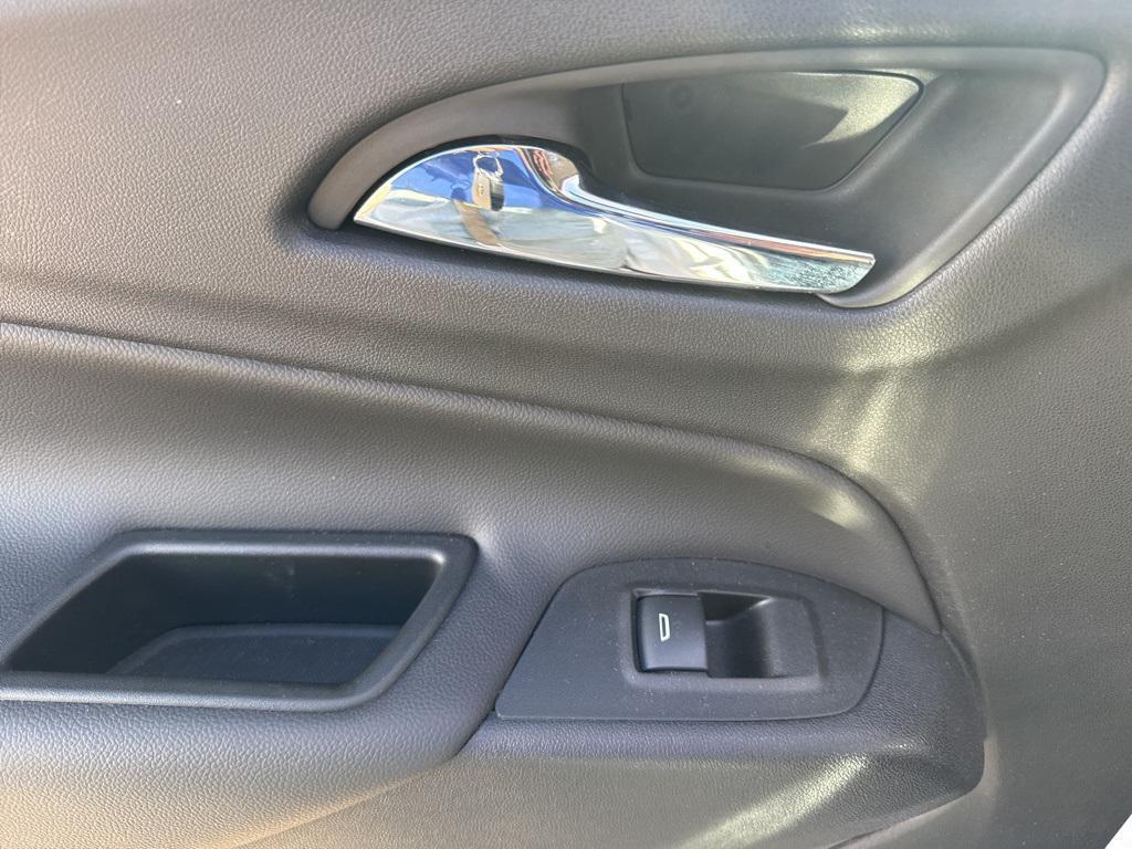 used 2022 Chevrolet Equinox car, priced at $19,980