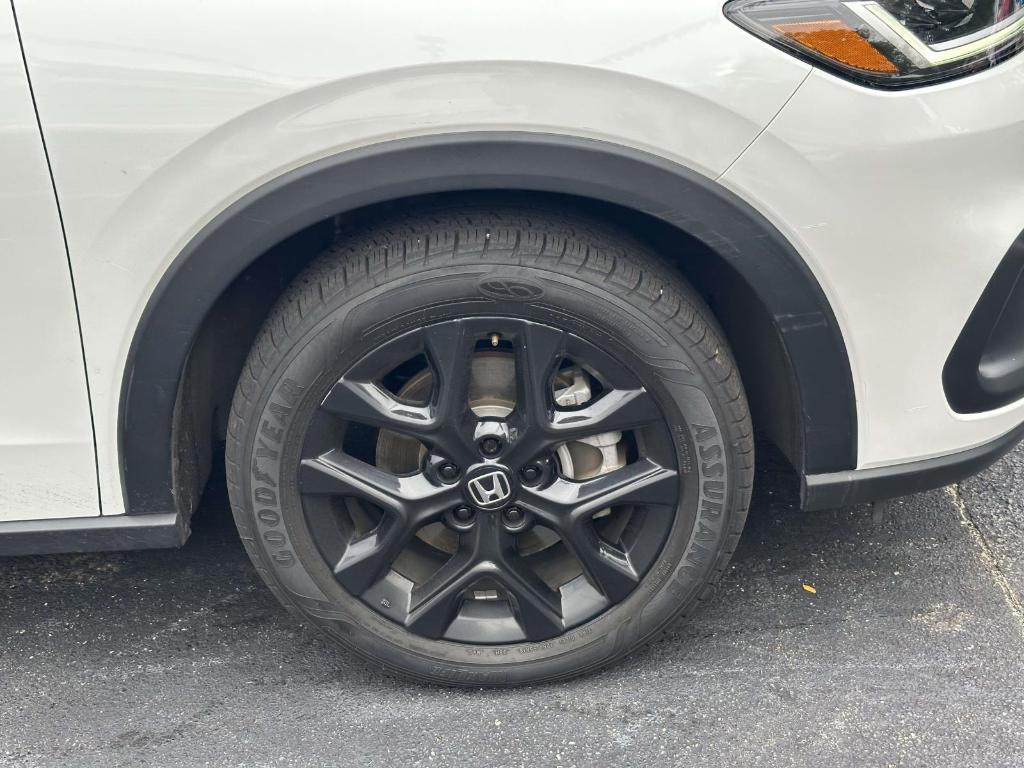 used 2024 Honda HR-V car, priced at $25,999