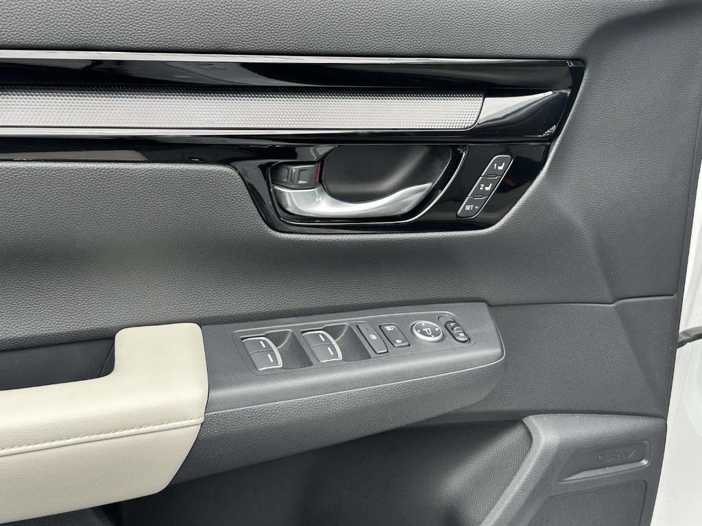 used 2023 Honda CR-V car, priced at $31,999