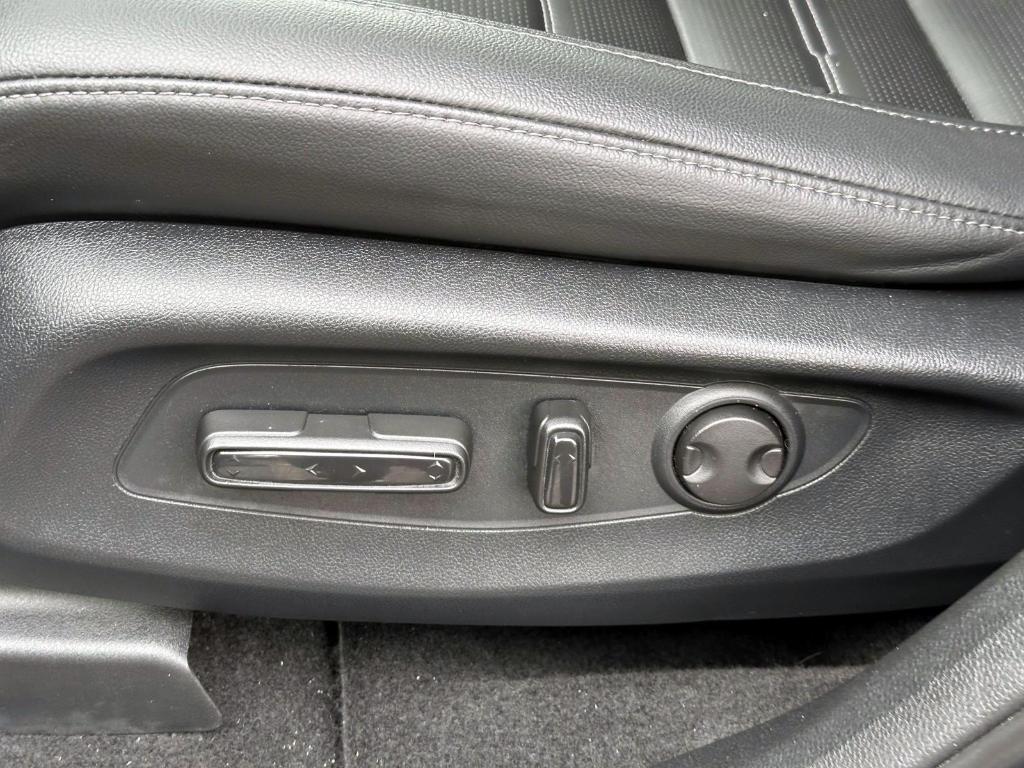 used 2025 Honda CR-V car, priced at $34,999